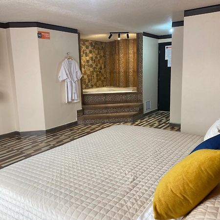 Hostal Guayllabamba Quito Exteriér fotografie